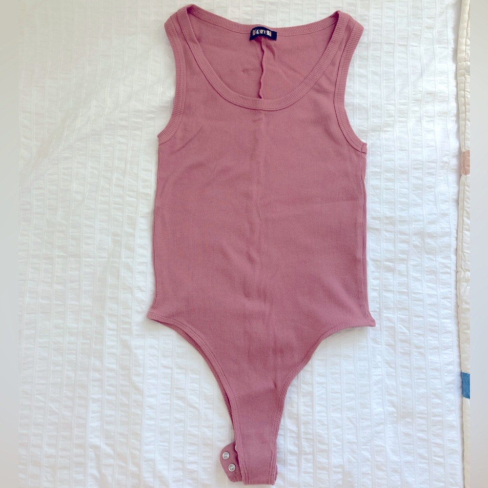 NWOT Suzie Kondi tank bodysuit size M desert rose